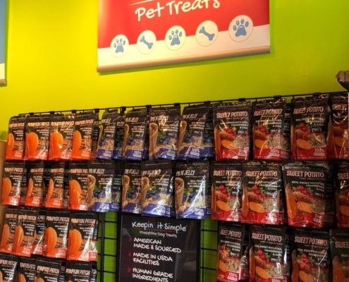 Splash and Dash Dog Grooming baton rouge keepin' it simple treats